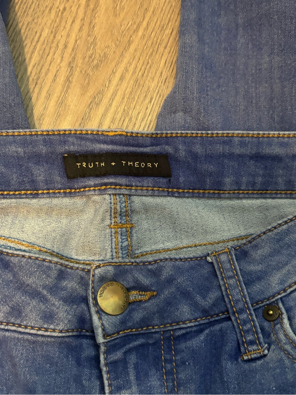 Truth + Theory Women's Blue Denim Jeans
